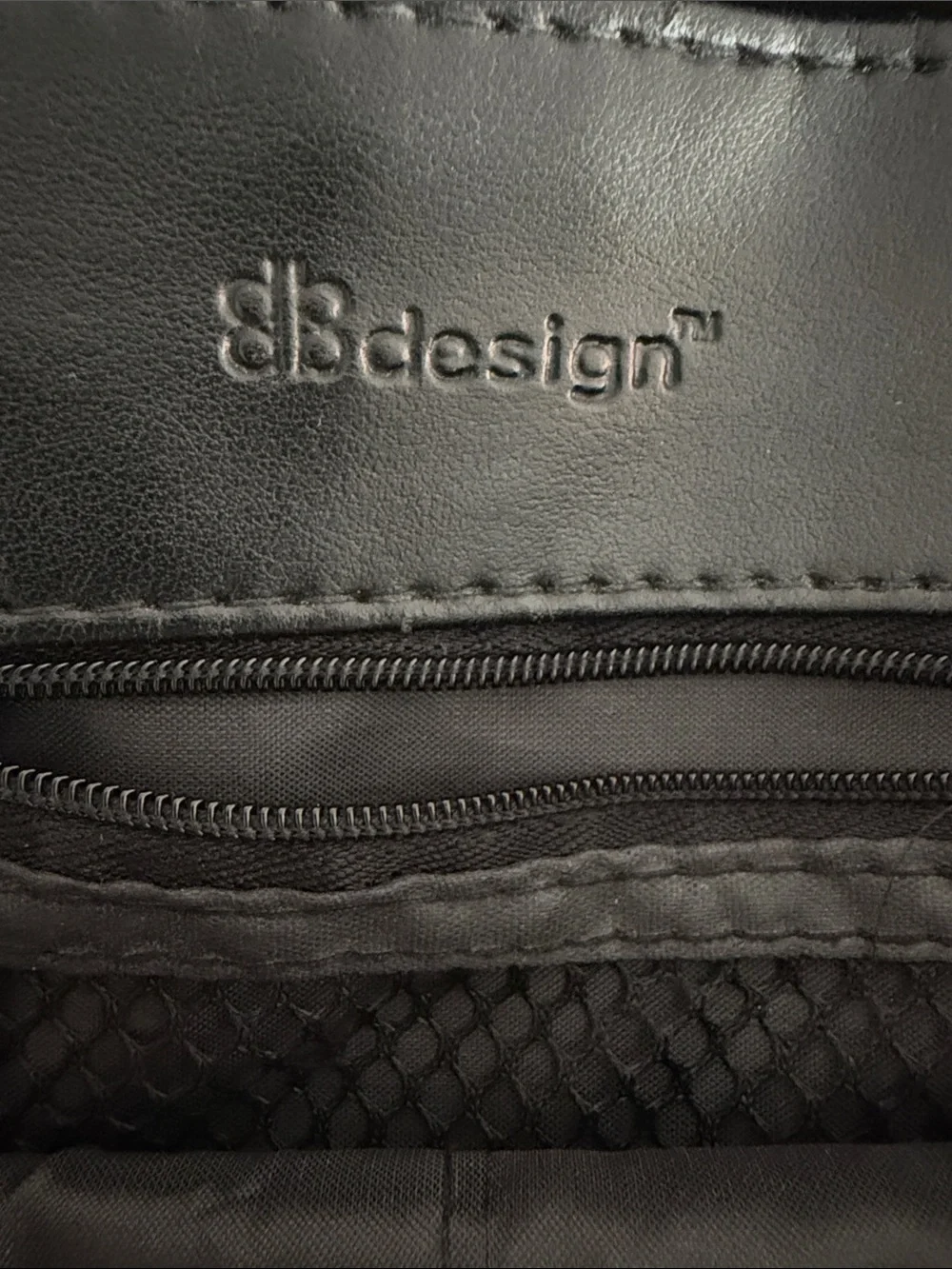 Vintage DB Design Crossbody Bag Black Leather Purse for Men or Women. Travel